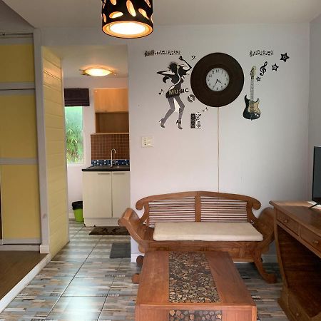 Oyo 75402 Villa Rayonghouse Ban Nong Sai Yong Dış mekan fotoğraf