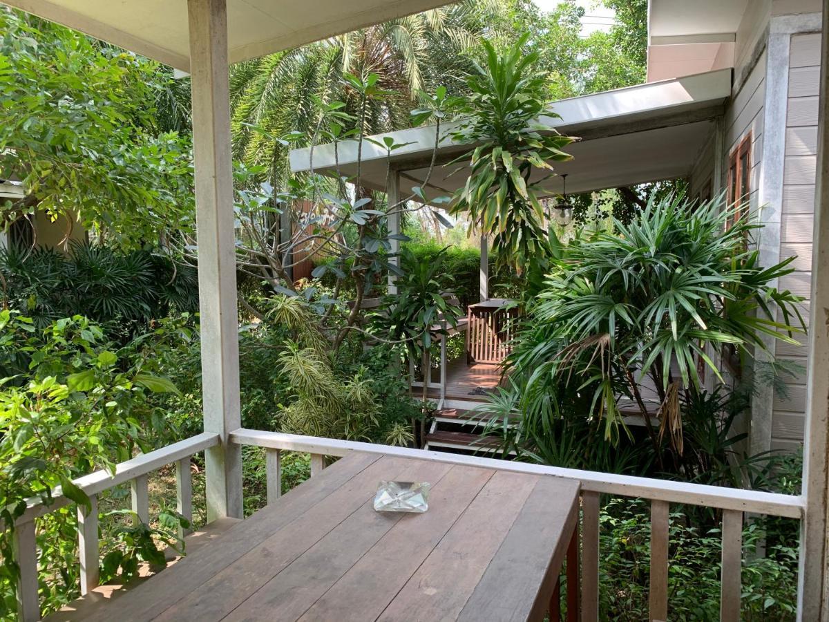 Oyo 75402 Villa Rayonghouse Ban Nong Sai Yong Dış mekan fotoğraf