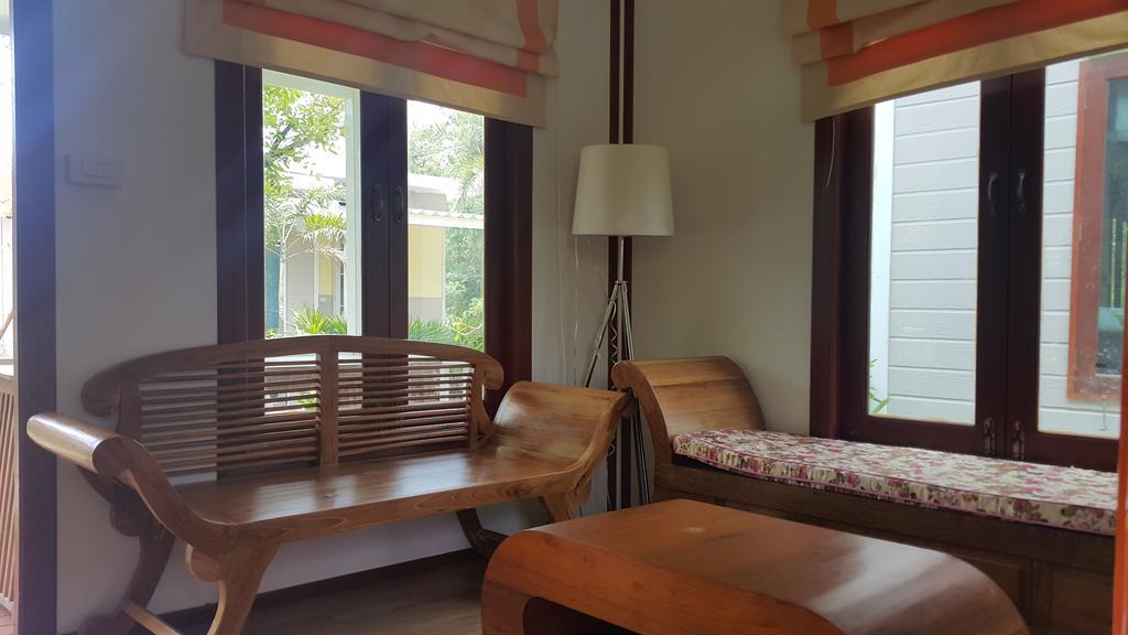 Oyo 75402 Villa Rayonghouse Ban Nong Sai Yong Dış mekan fotoğraf