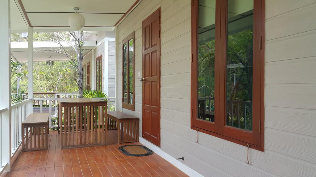 Oyo 75402 Villa Rayonghouse Ban Nong Sai Yong Dış mekan fotoğraf